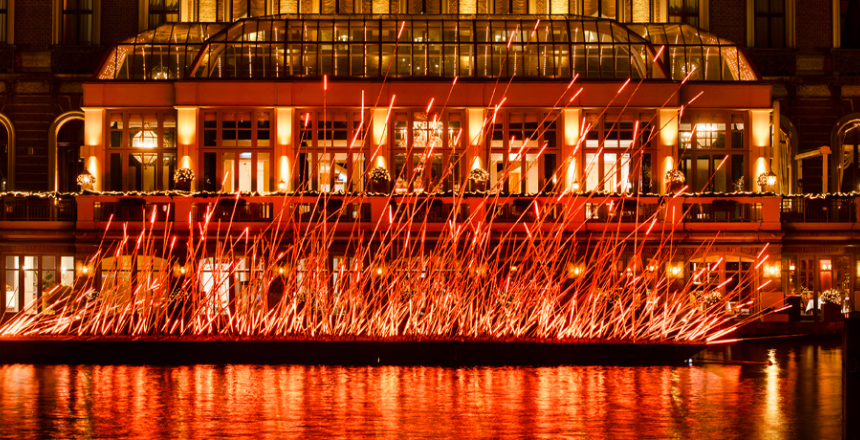 art lumineux à l’hôtel Amstel